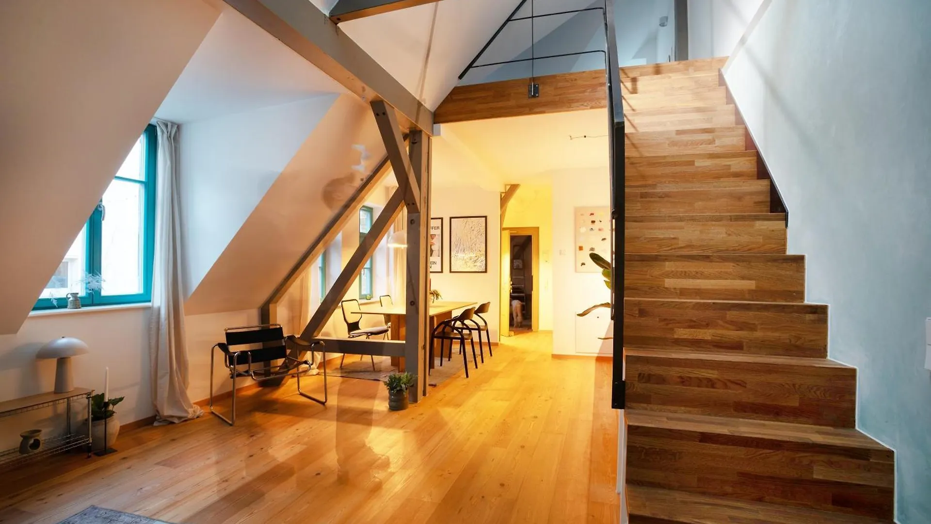 Design Studio In Hinterhof-Remise Leipzig